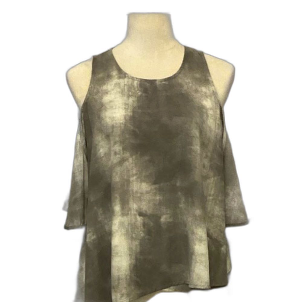 Arielle Blouse Top Women’s Size L Color Green Cold Shoulder Asymmetrical